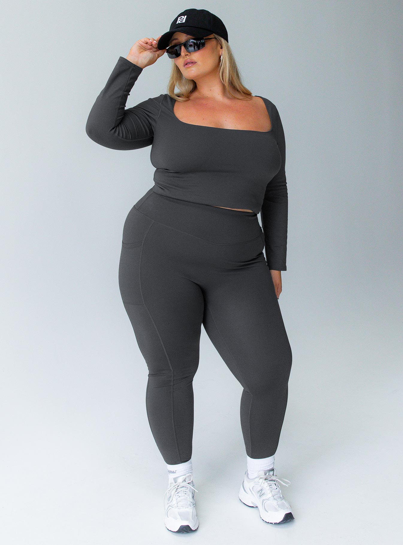 Unstoppable activewear 7/8 leggings grey curve