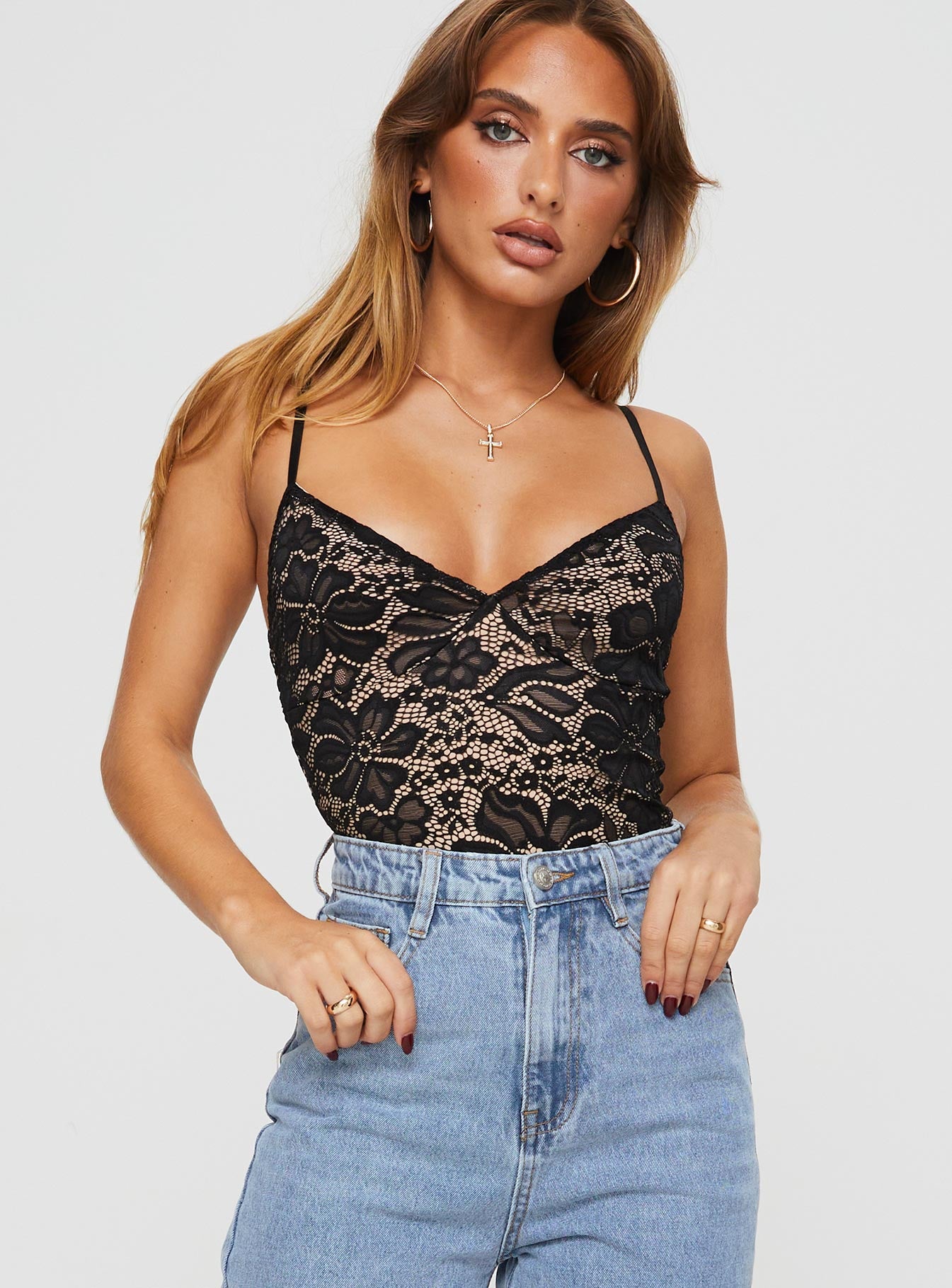 Intimacy lace bodysuit black