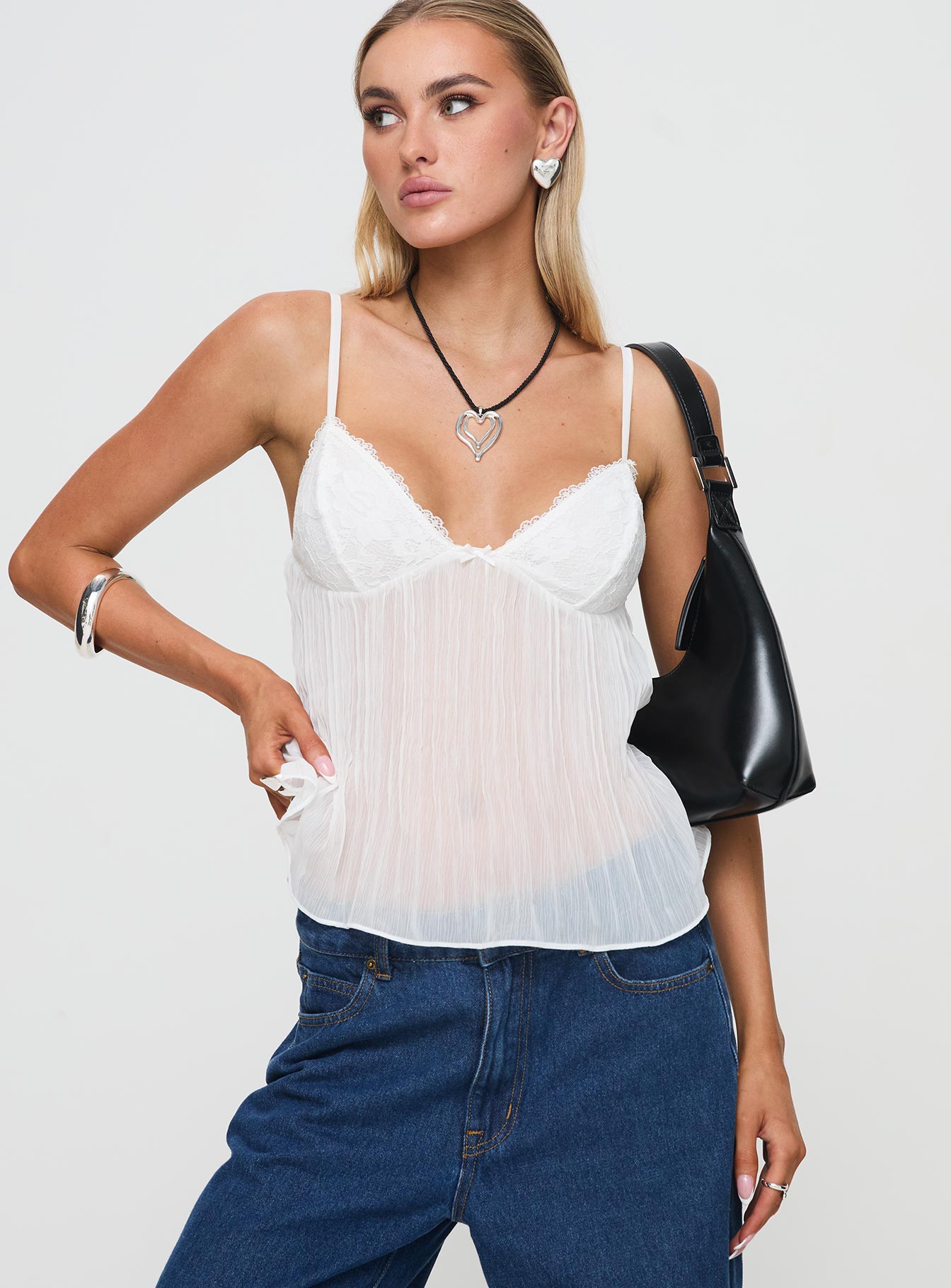 Zami pleat top white