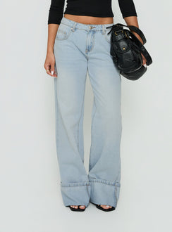 Ezia Wide Cuff Baggy Jeans Light Blue Wash