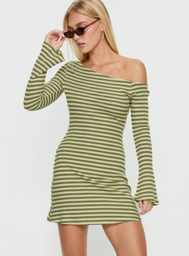 Green Long Sleeve Dresses | Princess Polly Green Long Sleeve Dresses | Princess Polly