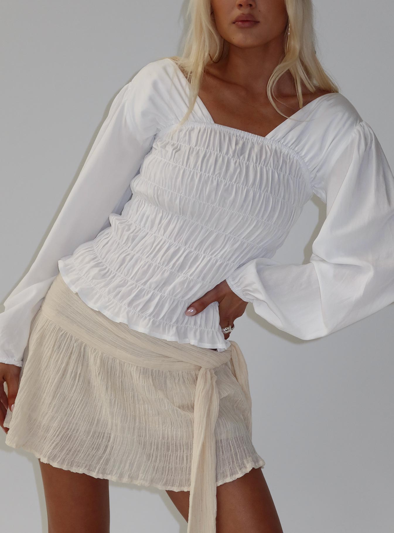 Lynnea Long Sleeve Shirred Top White | Princess Polly
