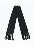 Scarf Soft knit material with good stretch 