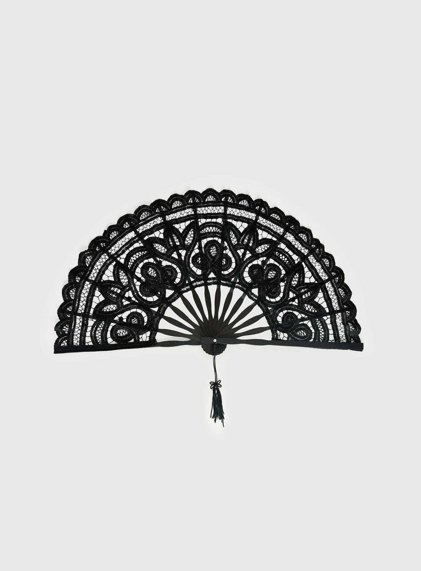 Bossa Nova Lace Fan Black