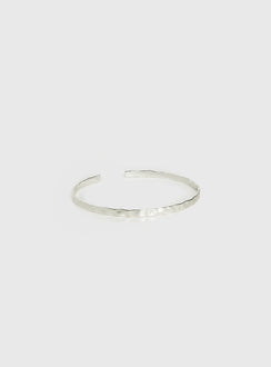 Cool Intentions Arm Cuff Silver