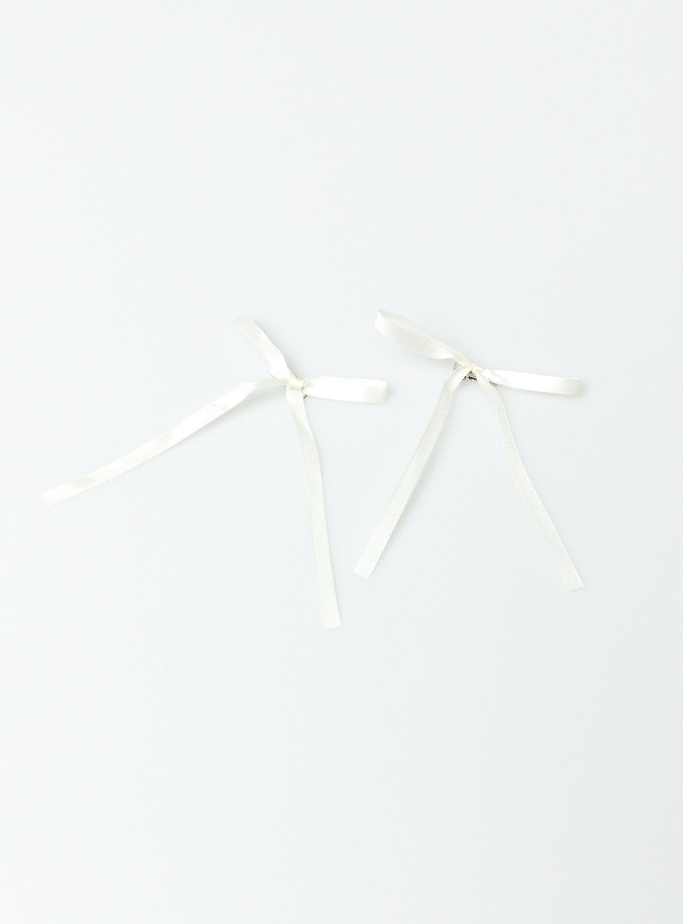 Hair bow Silky material Alligator clip