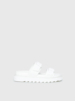 Ma Belle Sandals All White