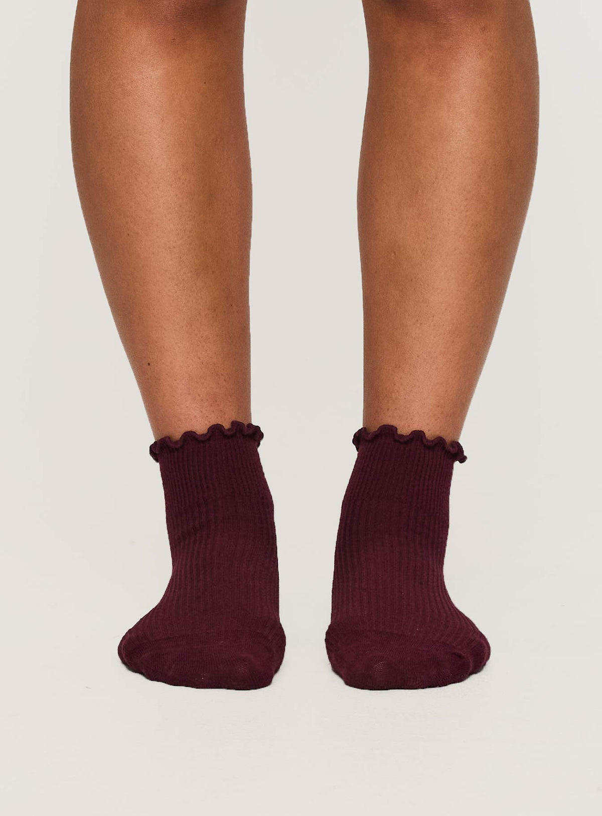 Robeez Ruffle Socks Ribbed Ruffle Socks Burgundy | Princess Polly