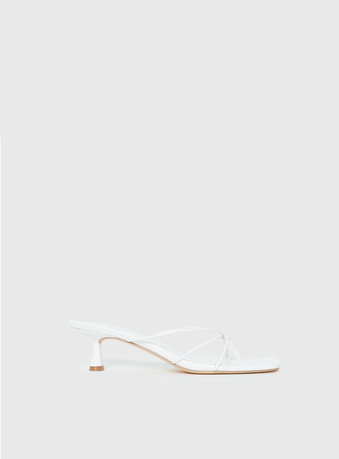 Avedon Heels White