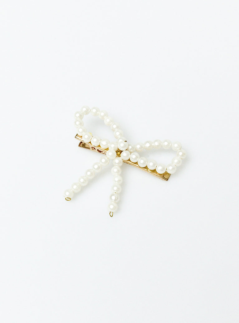 Hair clip Pearl design Alligator clip Gold toned Lightweight
