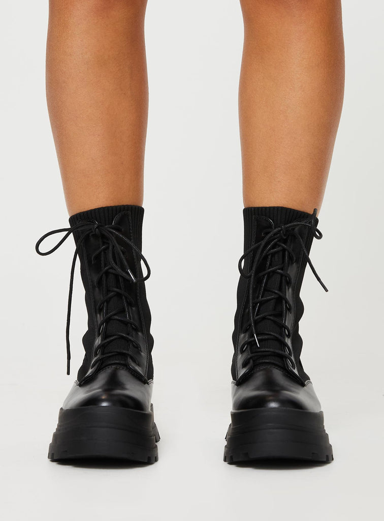 Muscle Boots Black