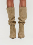 Billini Jamiyah Boots Sand Faux Suede