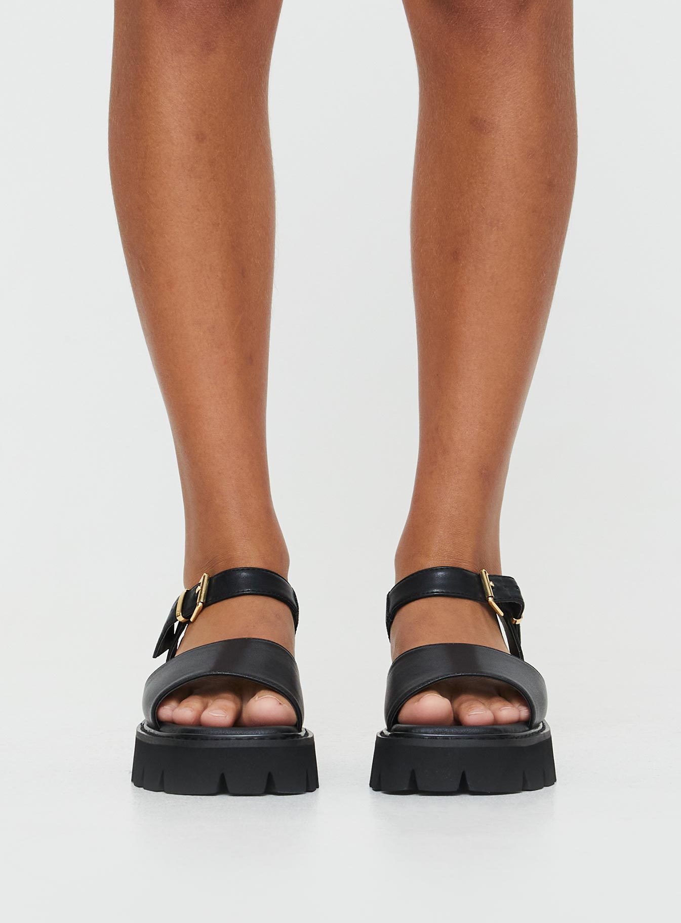 Shelbey sandals black