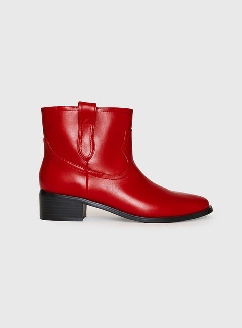 Lunas Boots Red