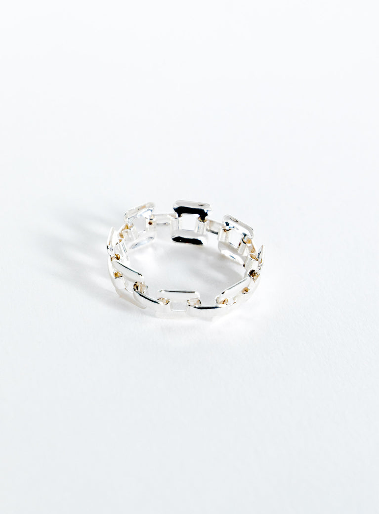 SIlver-toned ring Chain style, lightweight