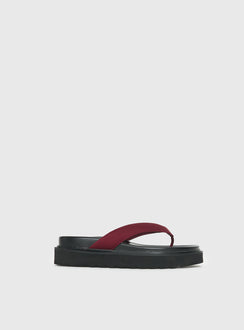Therapy Vacay Flats Bordeaux