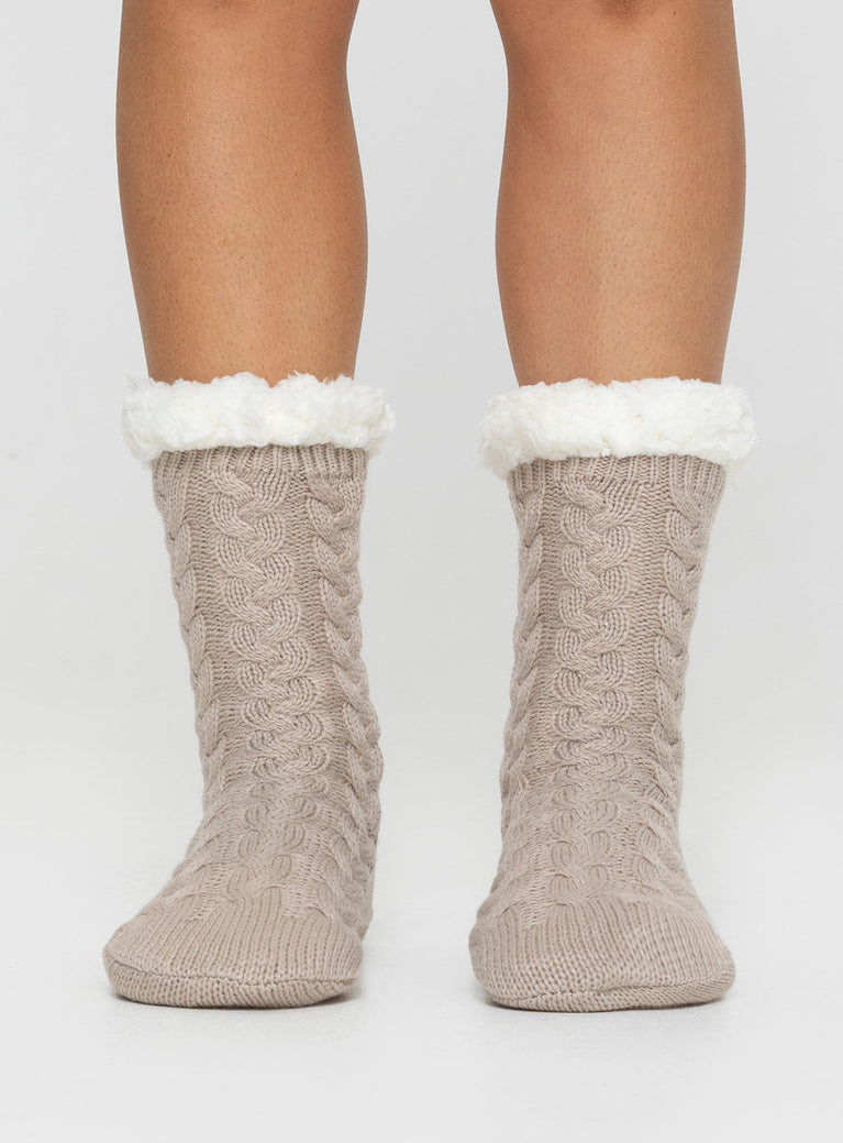 Winter Socks Soft fleece lining, grip on sole 