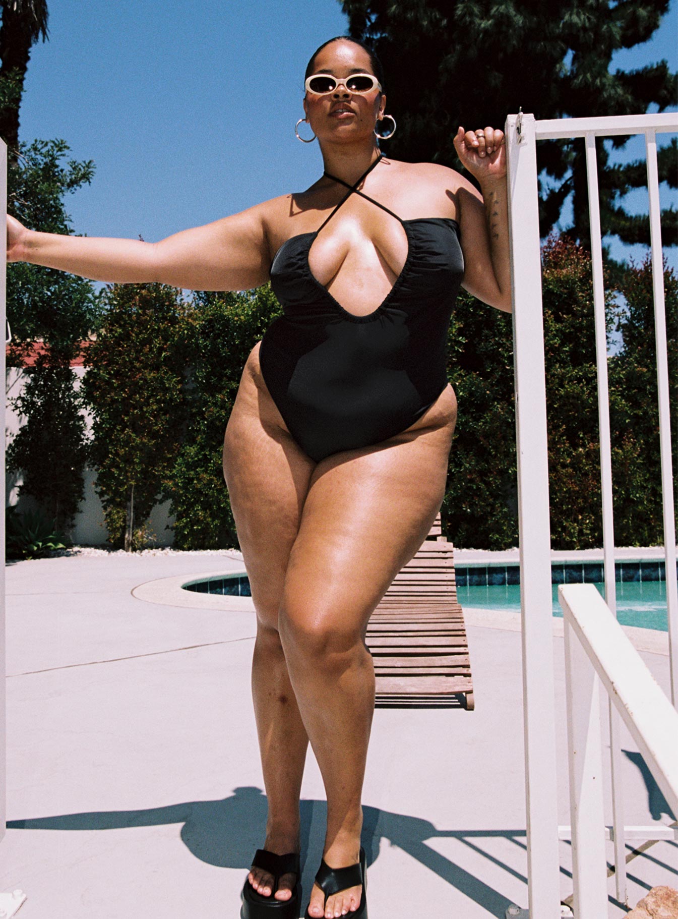 Fern One Piece Black Curve
