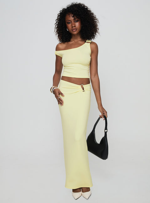 front view of model wearing Princess Polly Rios One Shoulder Top Cream Sleeveless Asymmetric Neckline 