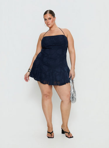 Curve Birthday Dresses Curve Birthday Dresses