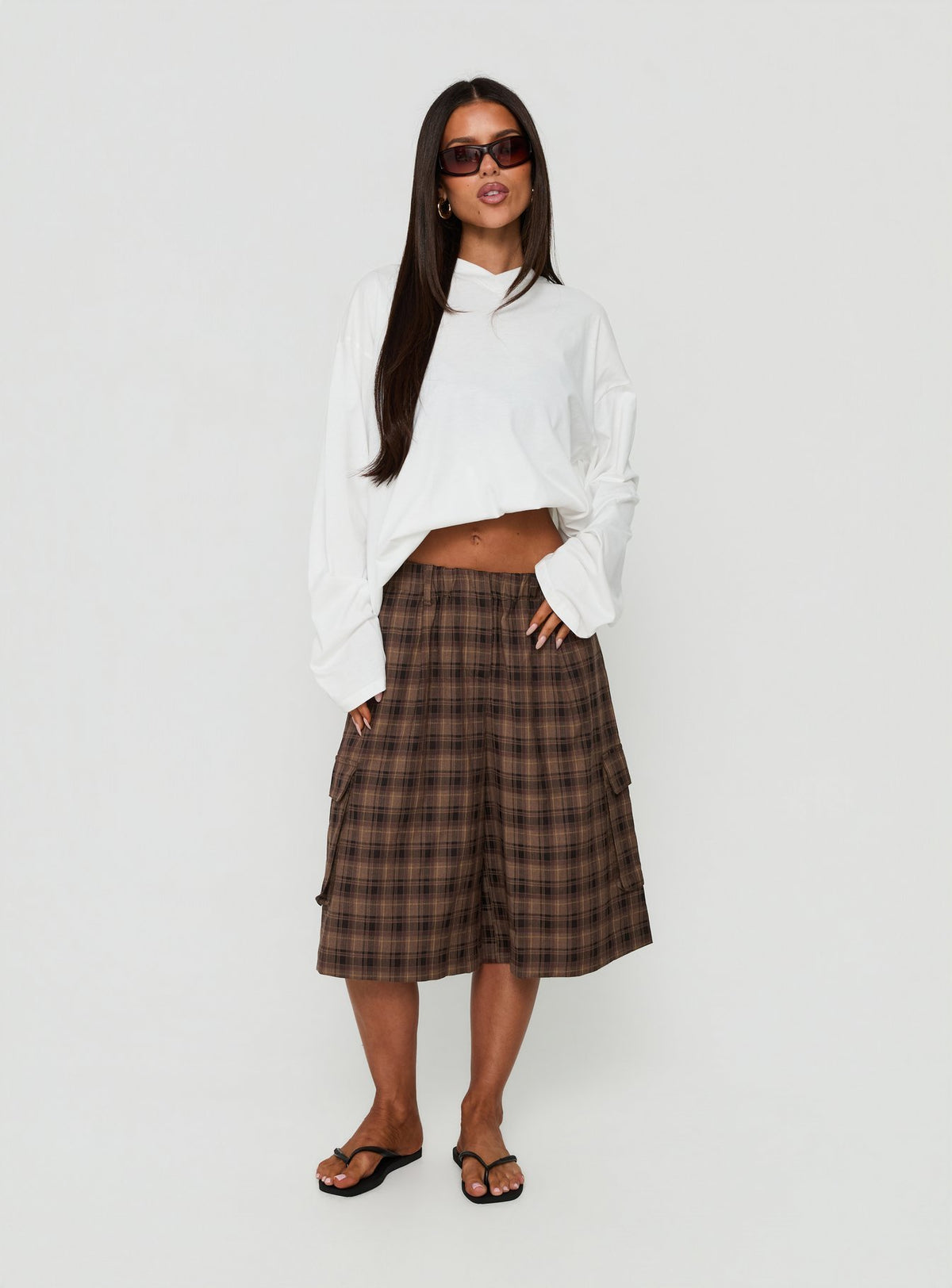 Settle Down Long Sleeve V Neck Top White