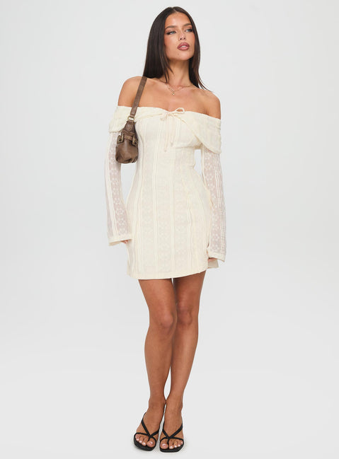 Colettie Long Sleeve Mini Dress Cream