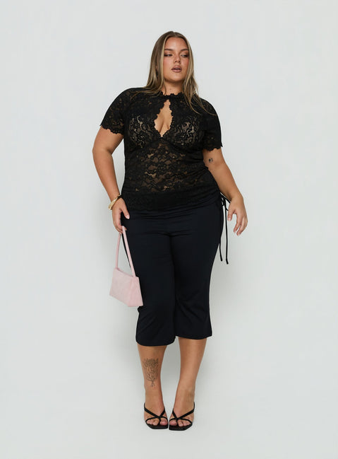 Quinbie Lace Short Sleeve Top Black Curve
