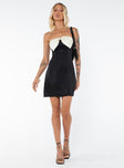 Strapless mini dress Slim fitting, Silky material, Bow tie feature at front, Invisible zip fastening at back