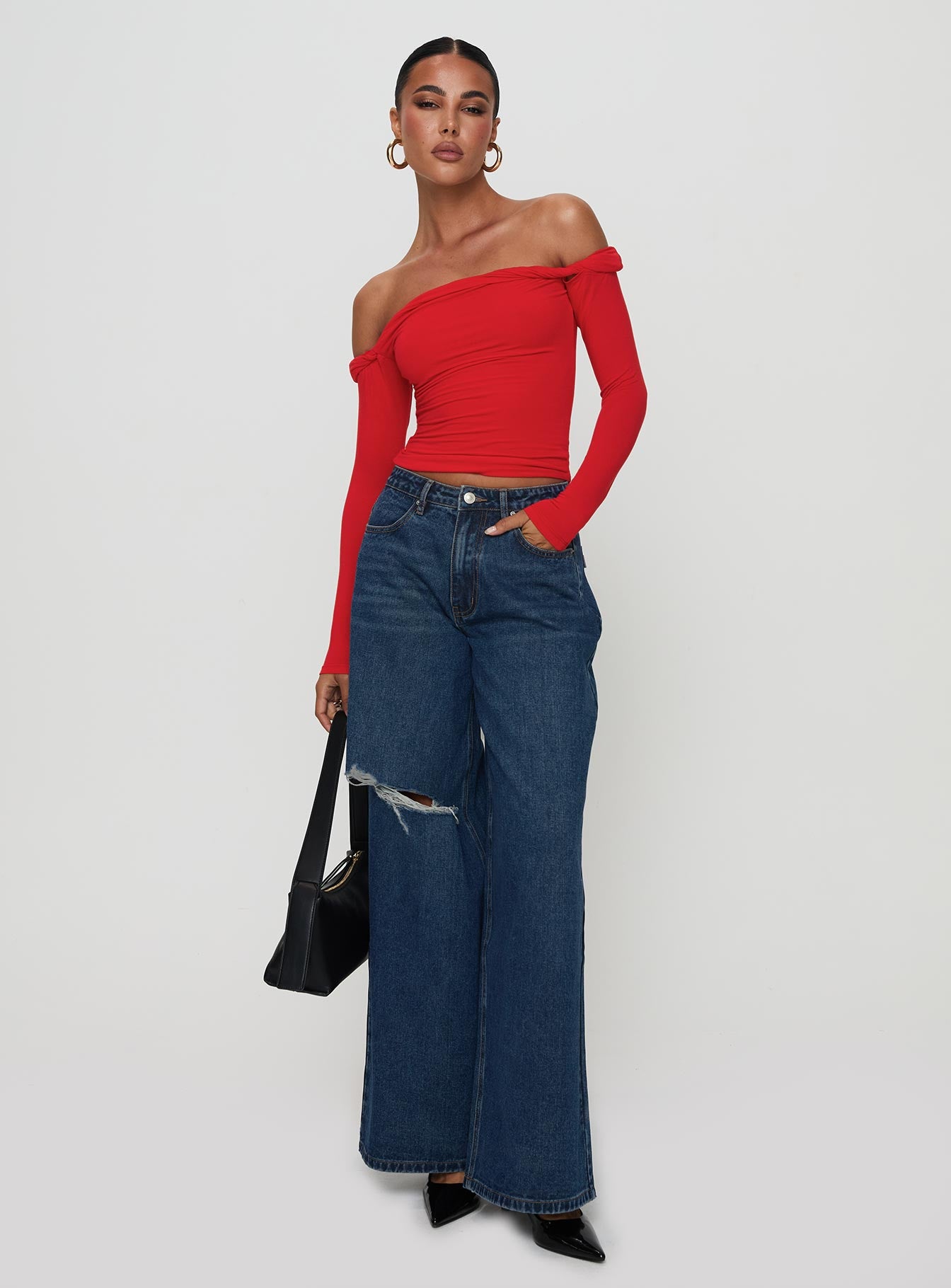 front view of model wearing Princess Polly Naylor Rip Wide Leg Jeans Dark Blue Wash Mid Rise 