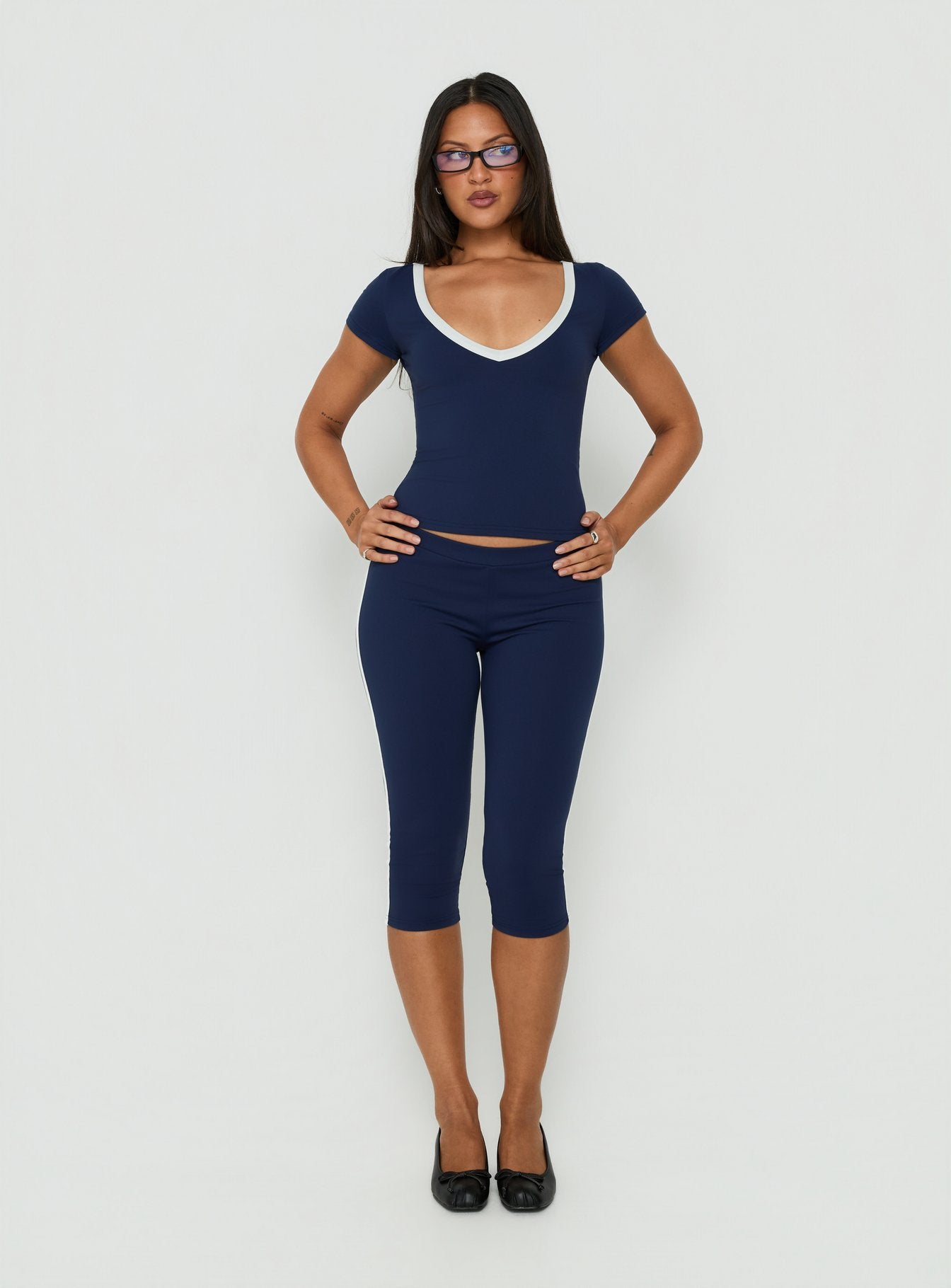 Rowanna Sporty Capri Pants Navy / Cream