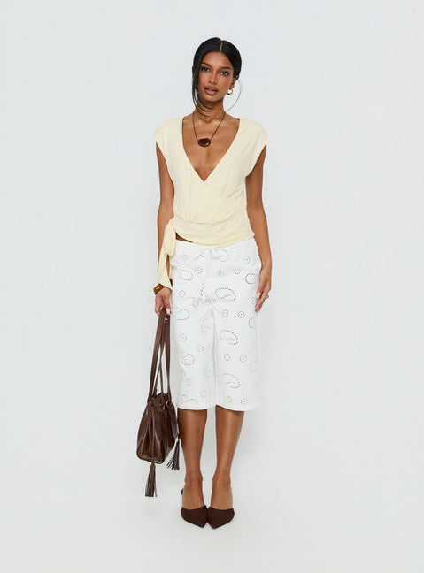 Roda Anglaise Longline Shorts White