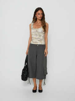 Relaxer 3/4 Cargo Pants Charcoal