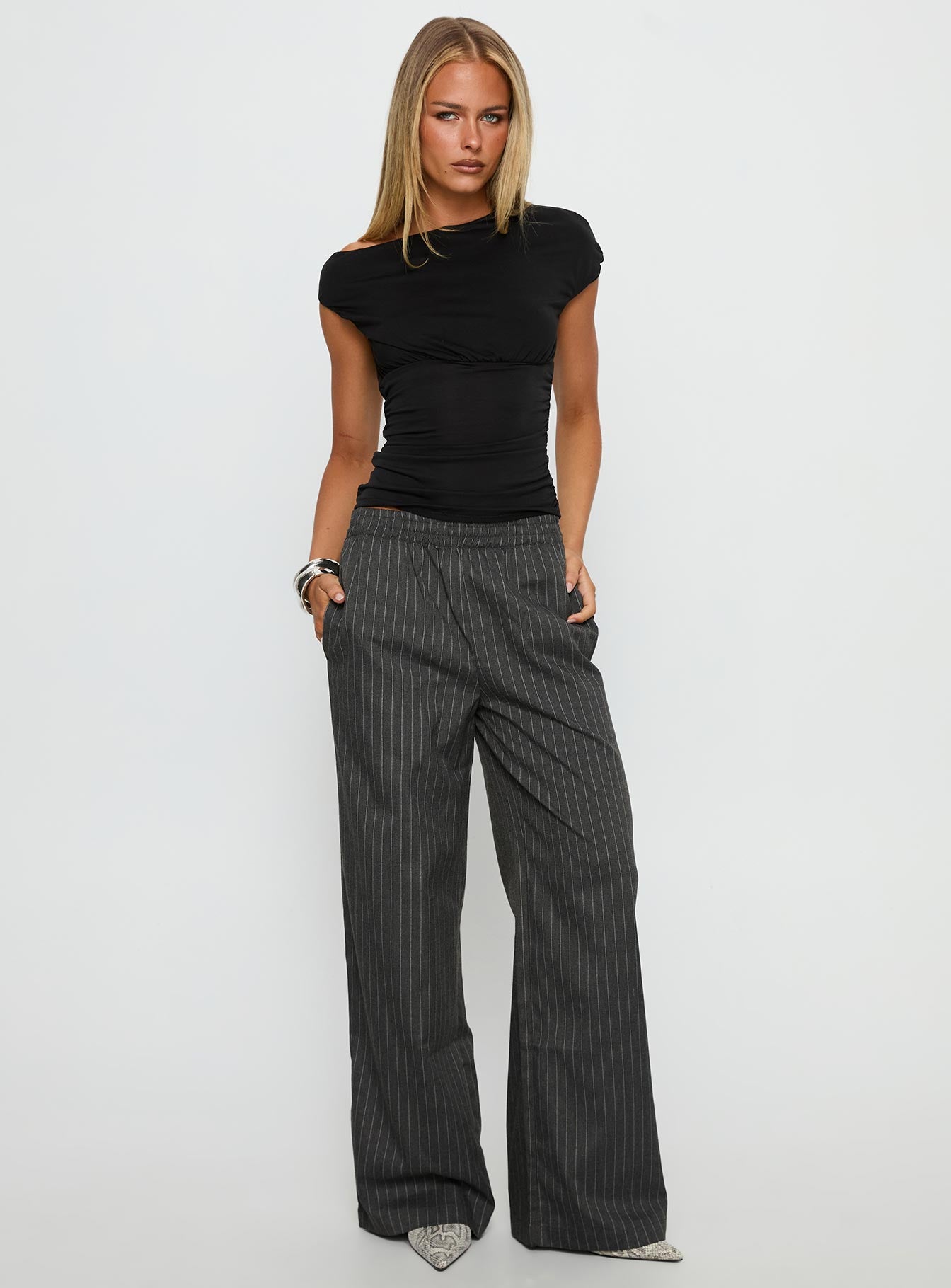 front view of model wearing Princess Polly Jaysa Baggy Wide Leg Pant Grey Pinstripe High Rise Pants 