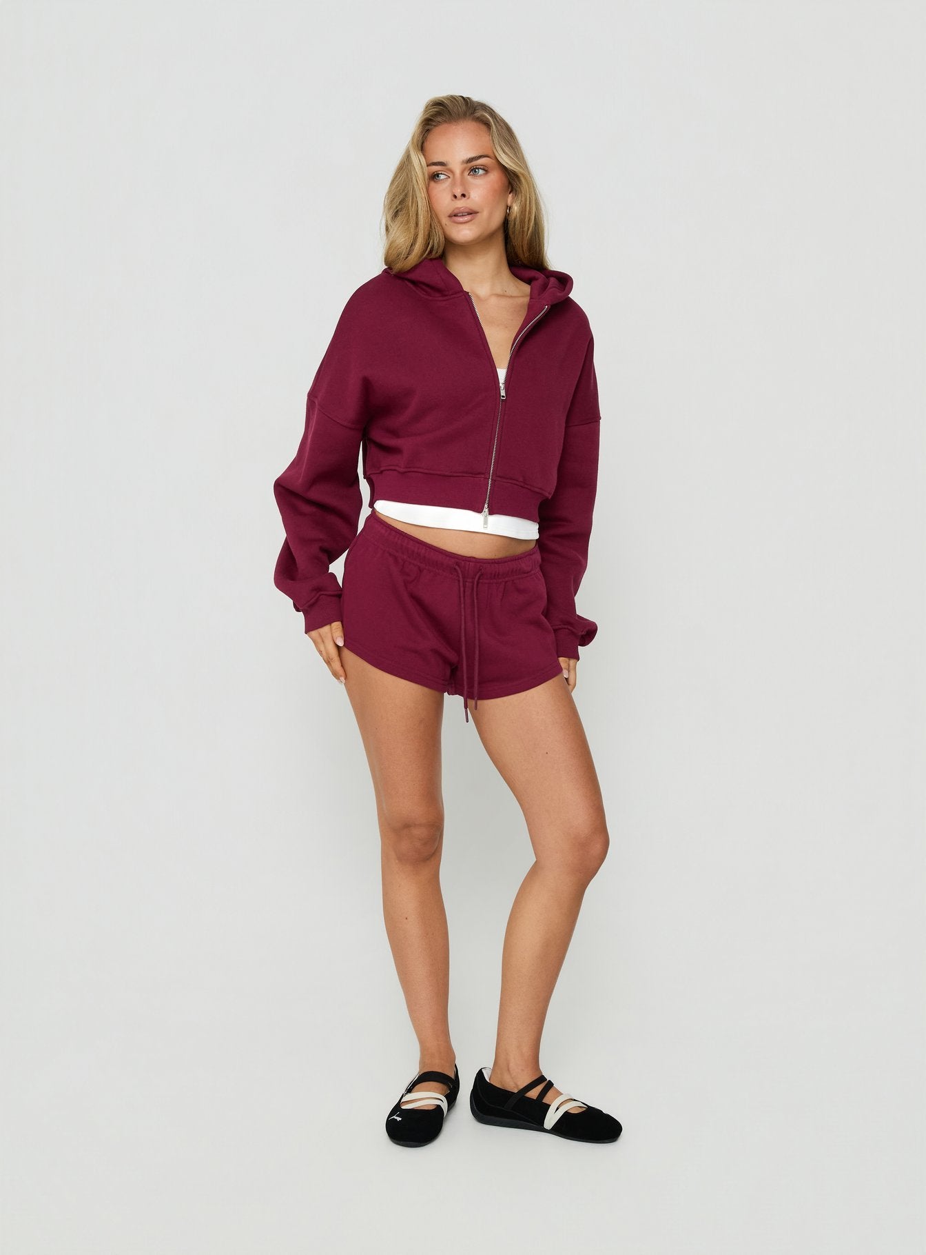 Quinncy Low Rise Sweat Shorts Cherry