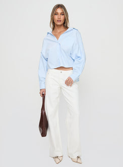 front view of model wearing Princess Polly Ellanor Low Rise Straight Leg Jeans White Mid Rise Jeans 