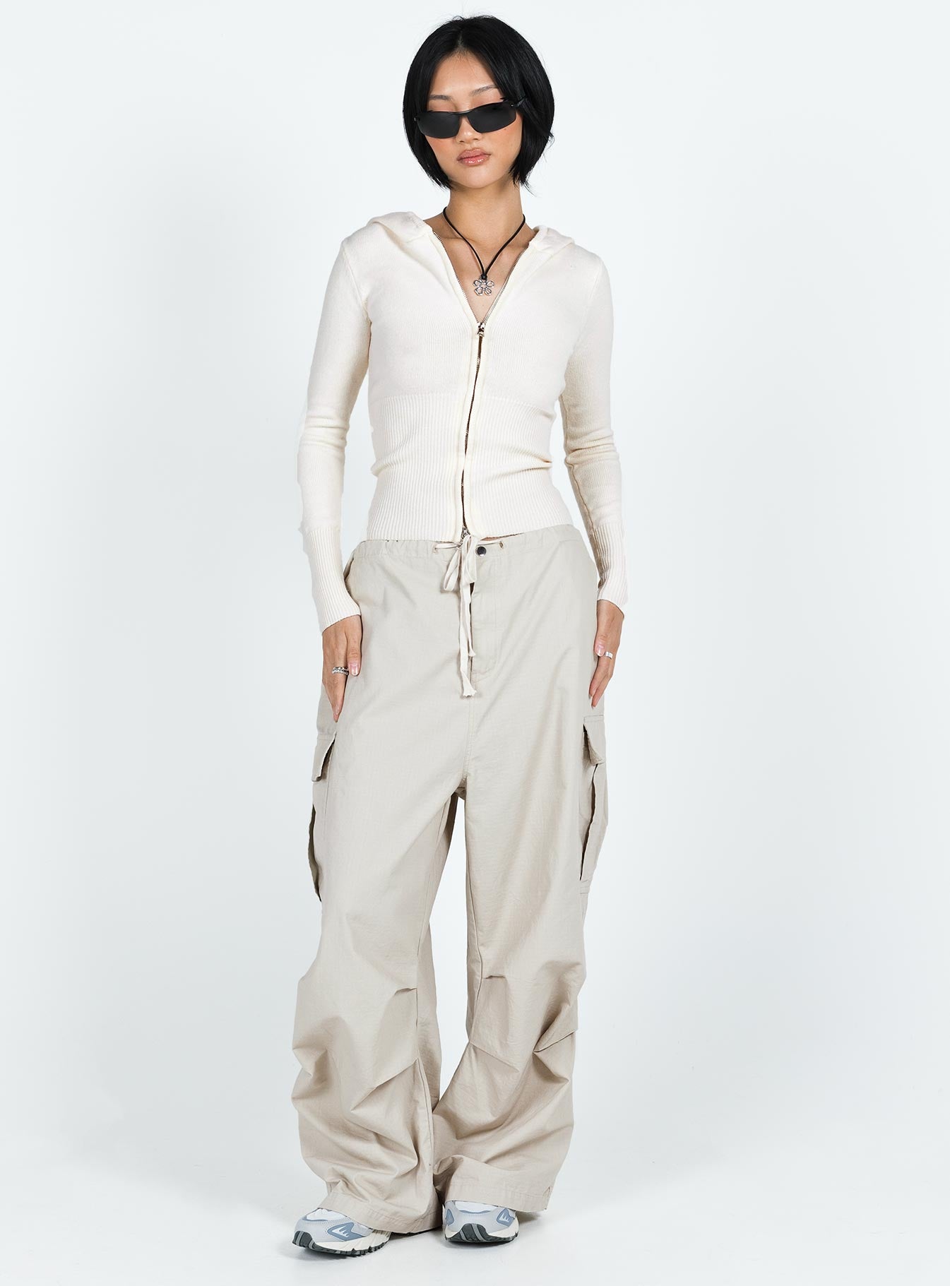 front view of model wearing Princess Polly Elingford Zip Up Hooded Sweater Cream 