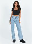 Black cropped tee slim fit Scooped neckline Good stretch']