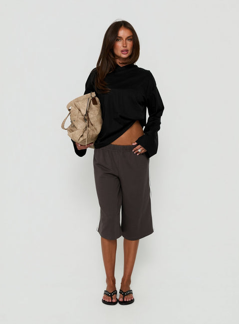 Settle Down Long Sleeve V Neck Top Black