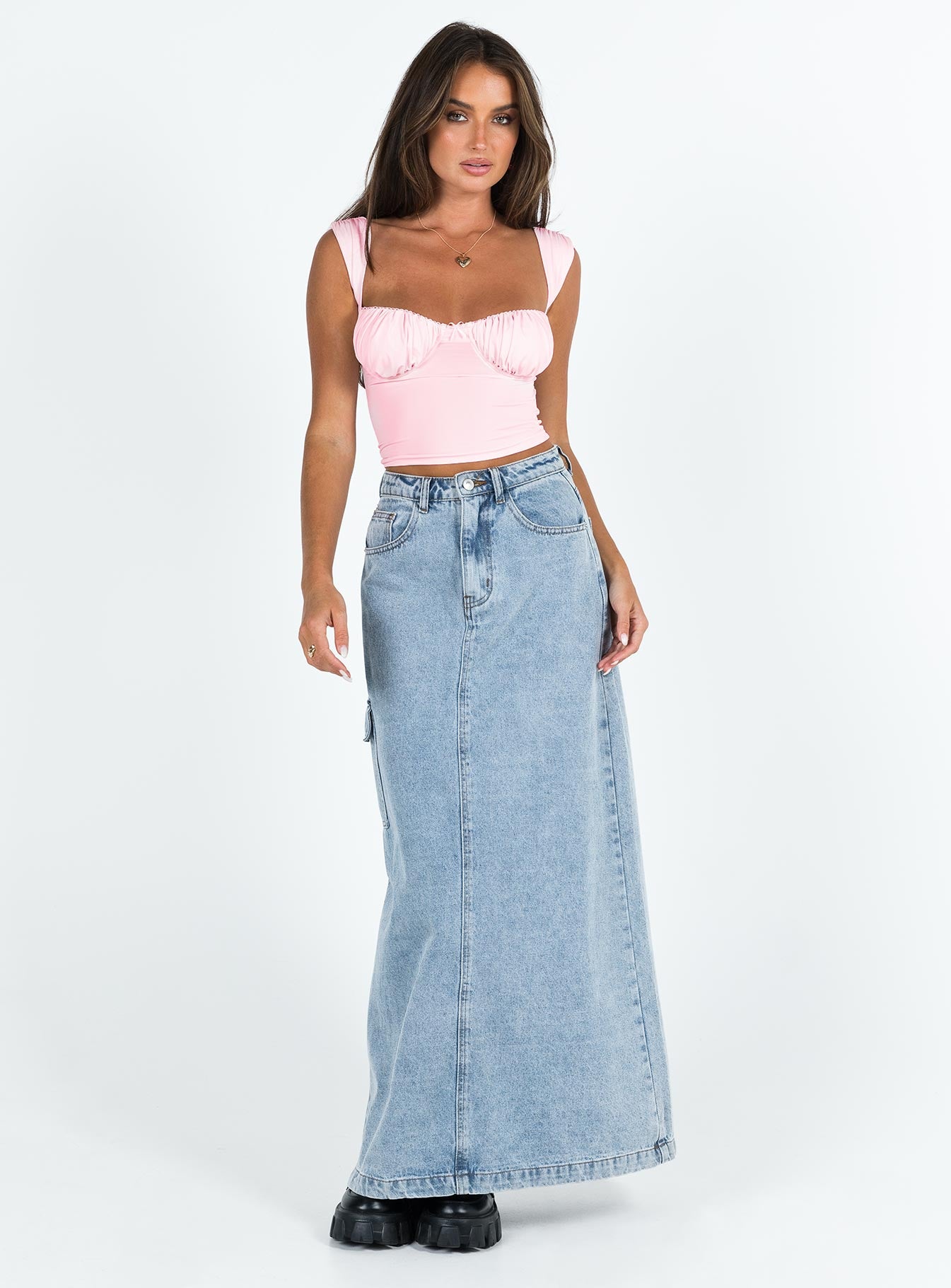 Front view of model wearing  front Princess Polly Sleeveless Square Neck  Candyce Top Pink