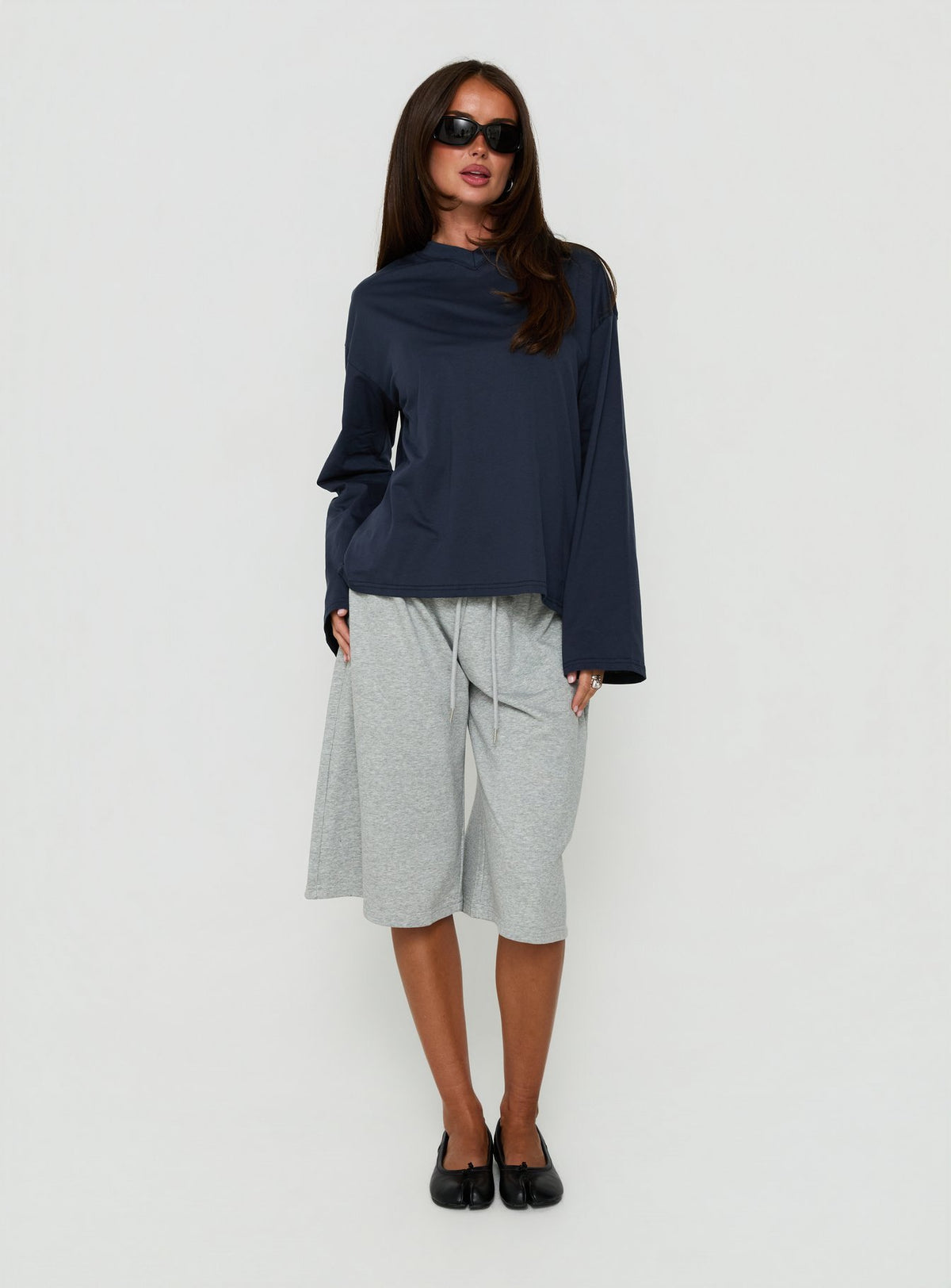 Settle Down Long Sleeve V Neck Top Navy