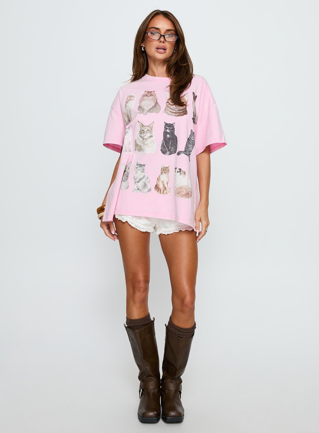 Feline Companions Oversized Graphic Tee Pink