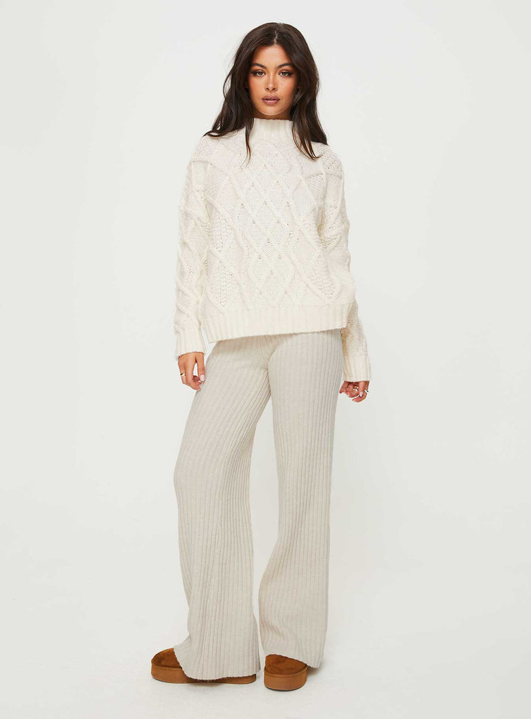 Lewin Cable Knit Sweater Beige