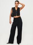 Vest top V-neckline, faux front pockets, button fastening at front Non-stretch, fully lined 