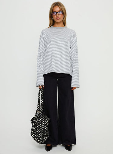 Shop Oversized Tops | Princess Polly