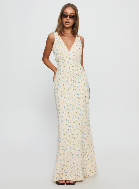 Manolia Textured Maxi Dress Cream Floral