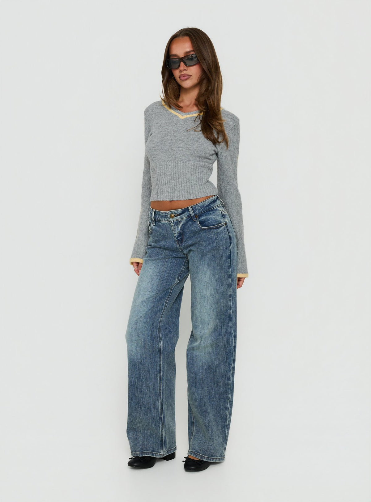 Ellanor Low Rise Ringspun Straight Leg Jean Mid Blue Wash