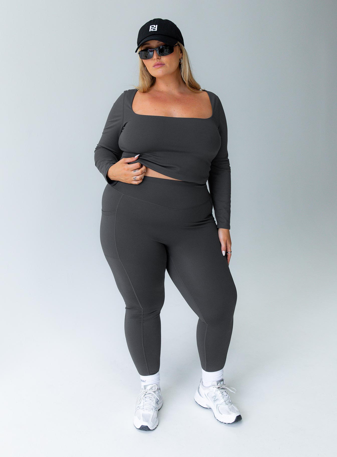 Unstoppable activewear 7/8 leggings grey curve