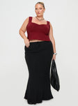 Burgundy Crop top Sweetheart neckline, pinched detail at bust, fixed shoulder straps