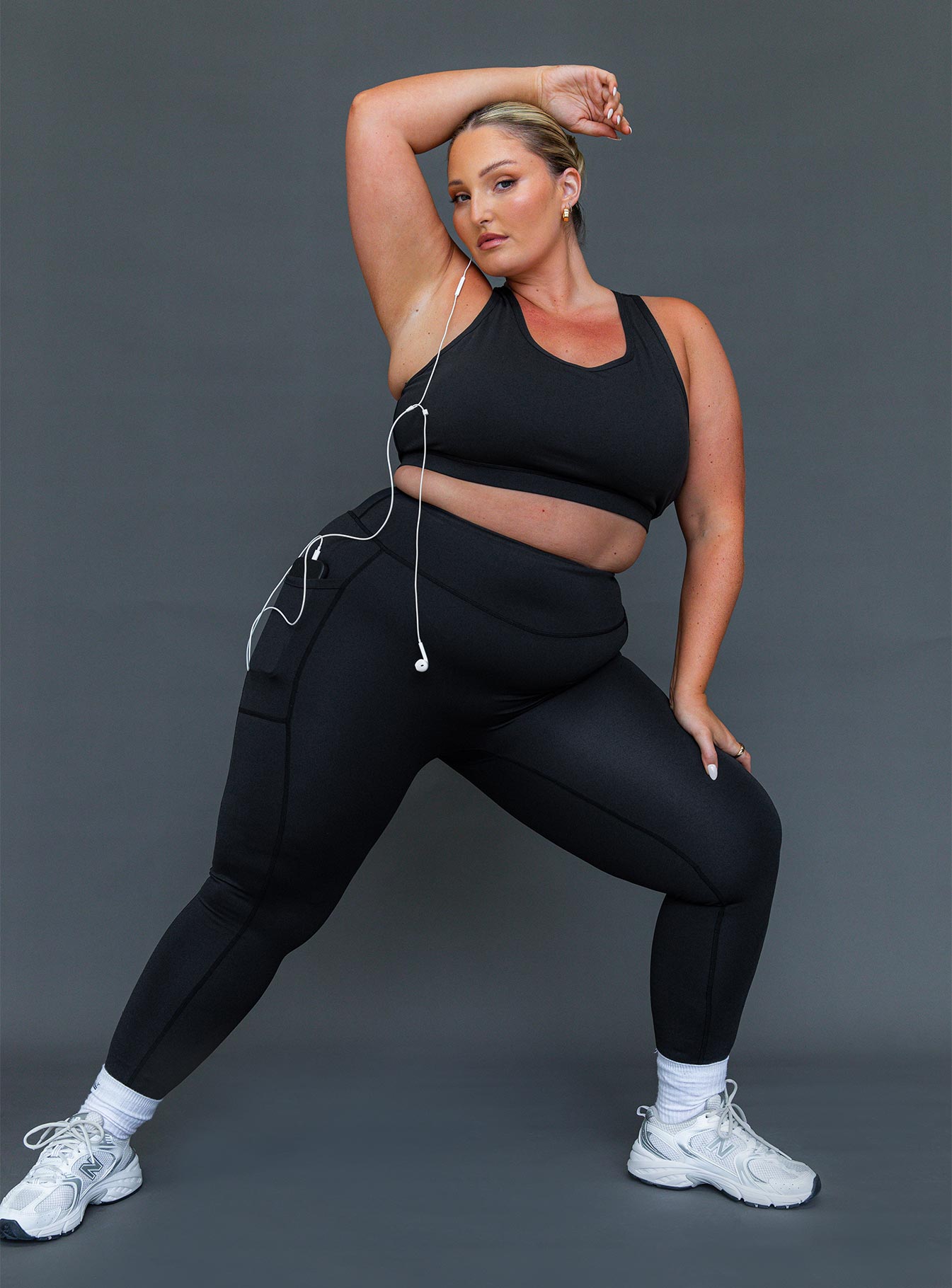 Achieve activewear leggings black curve