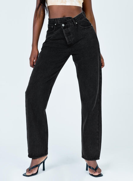 Straight Leg Jeans | High Waisted & Mid Rise | Princess Polly USA